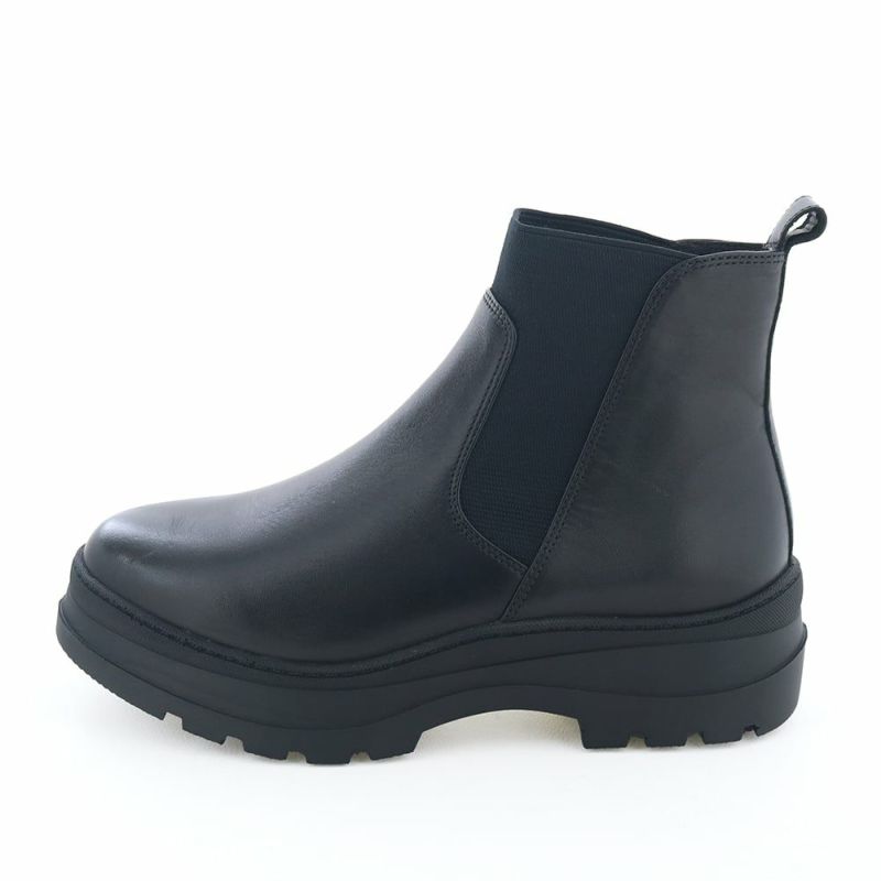 天候を気にせず履ける撥水機能付きのサイドゴアブーツ