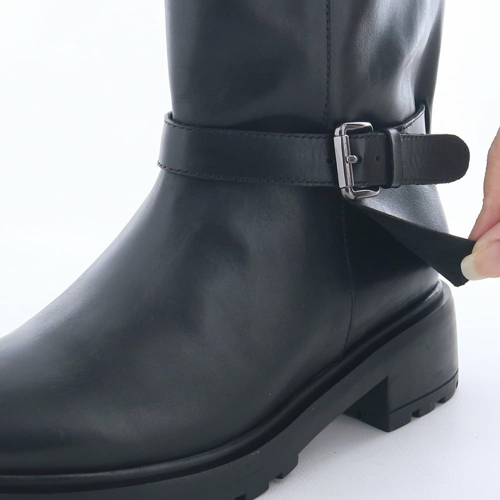 カバー部分は取り外し不可です