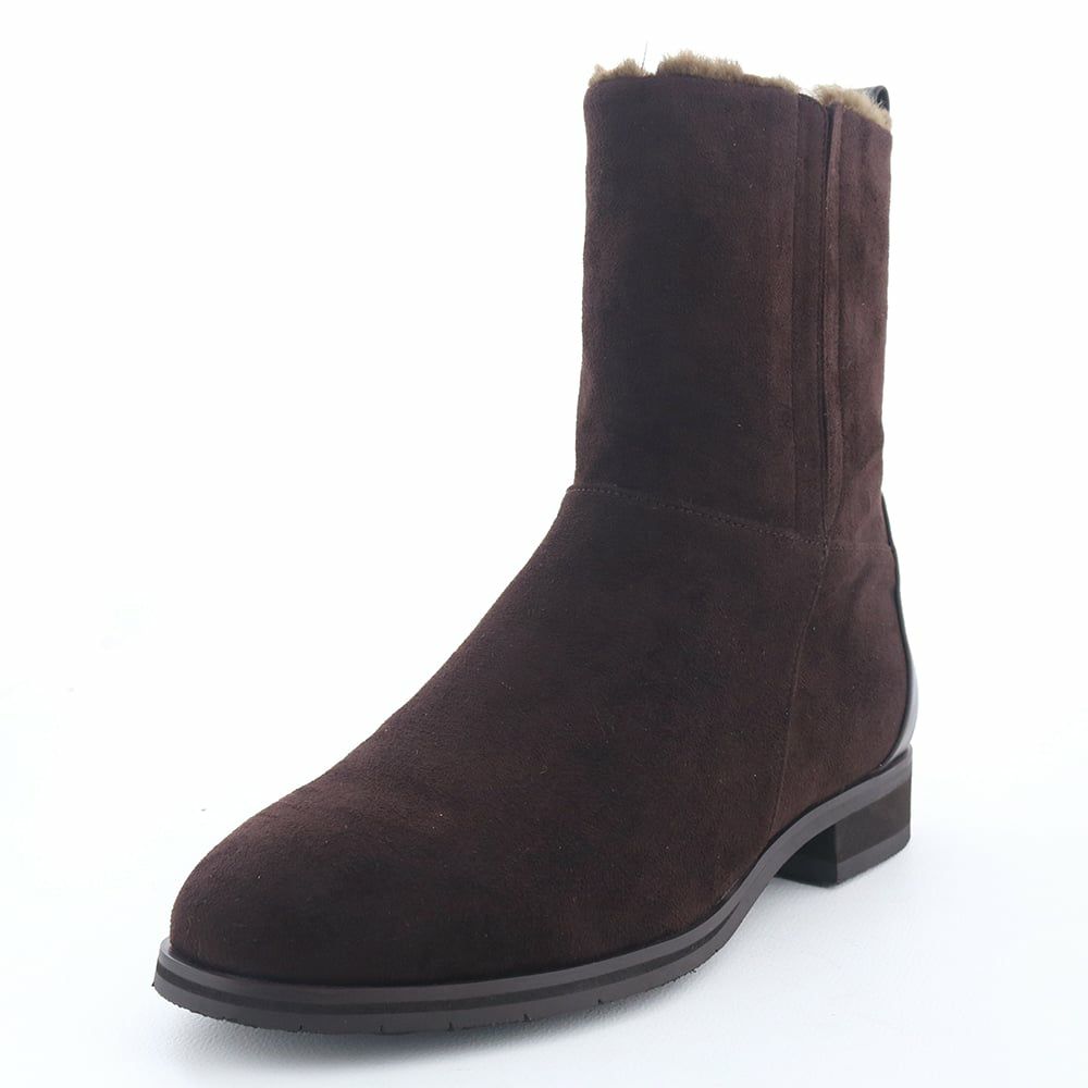 ダークブラウン