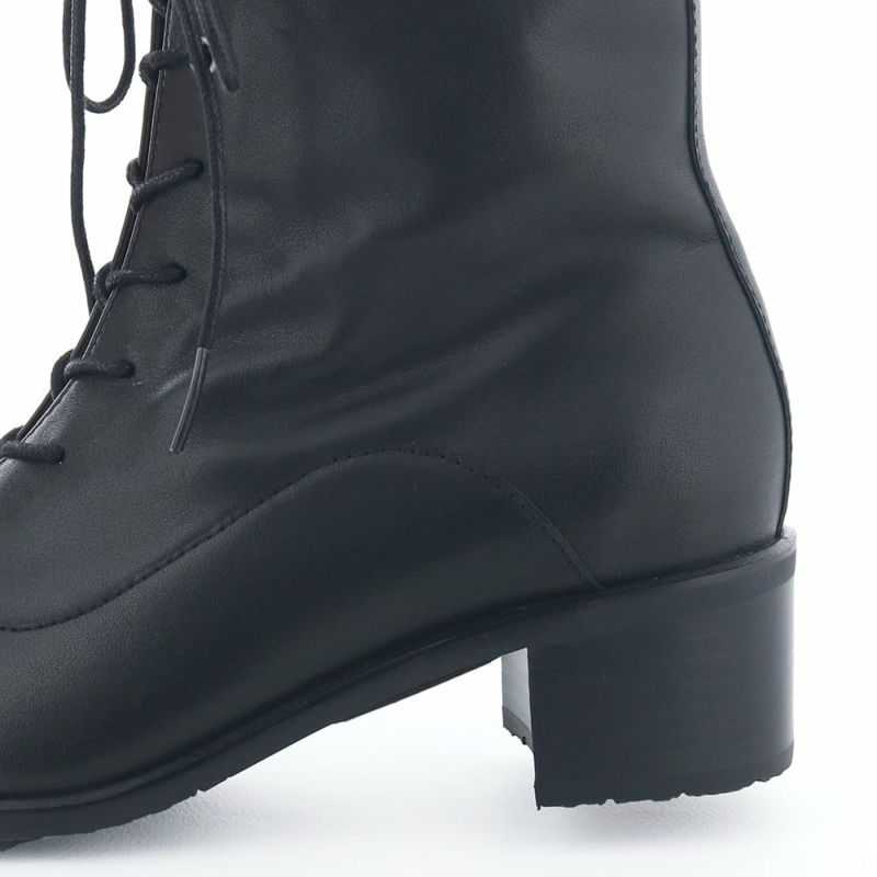 ヒールの高さ：約4.5cm