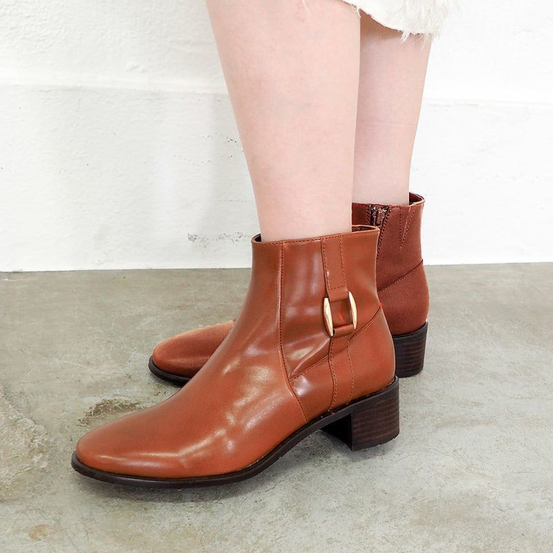 マロンブラウン