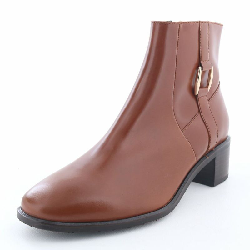 マロンブラウン