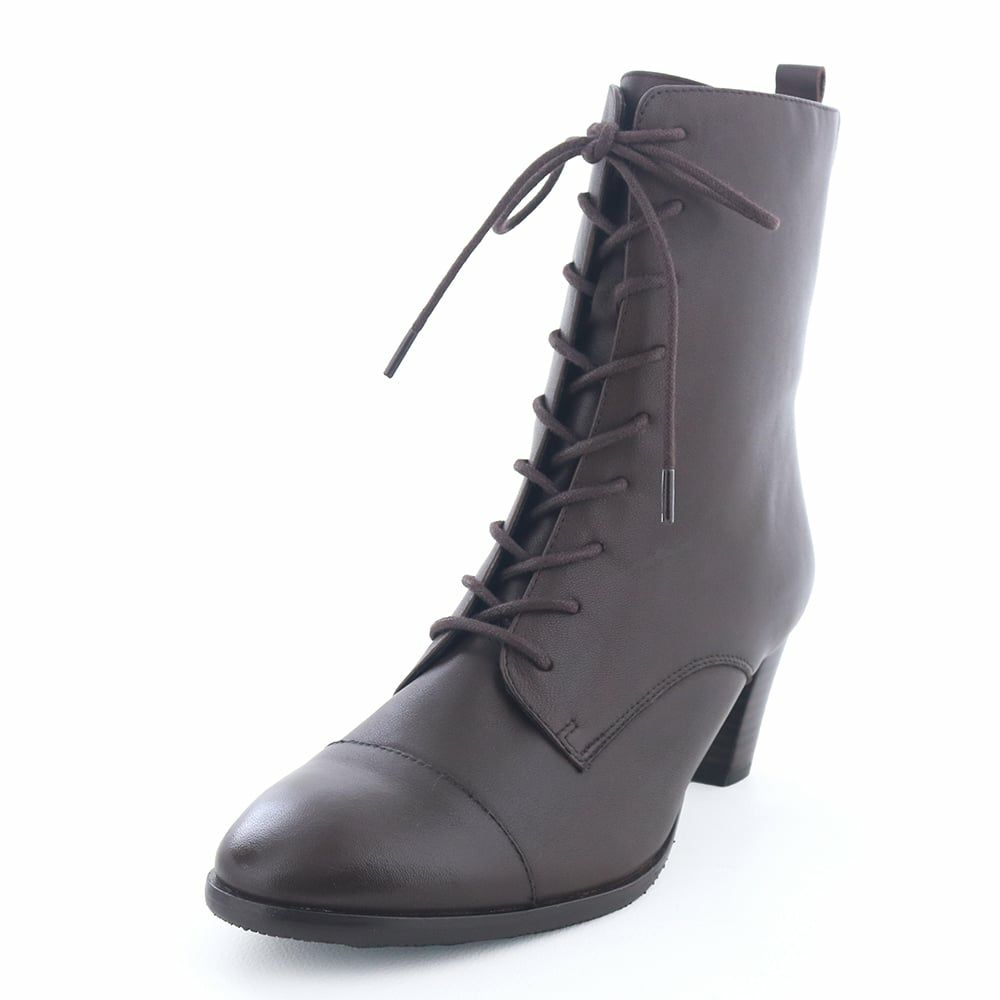 ダークブラウン