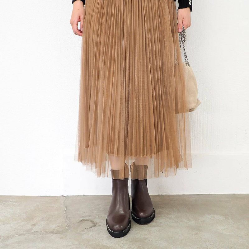 ダークブラウン