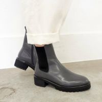 【✩】グラマラスな雰囲気の女性用ブーツ。 セール】 厚底レースアップブーツ （ブーツ（ショート丈