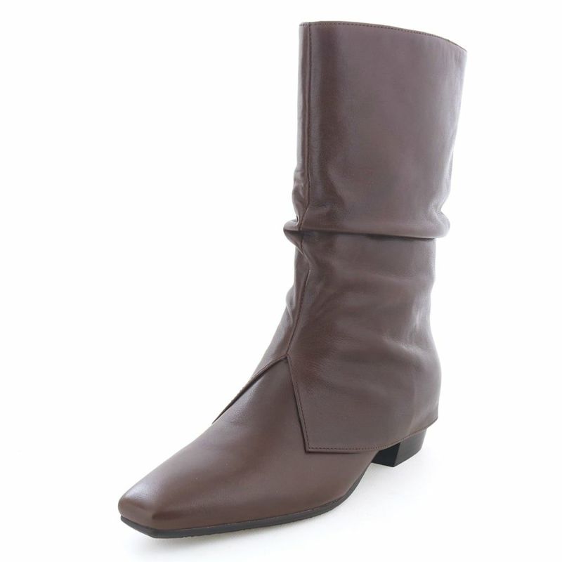 ダークブラウン