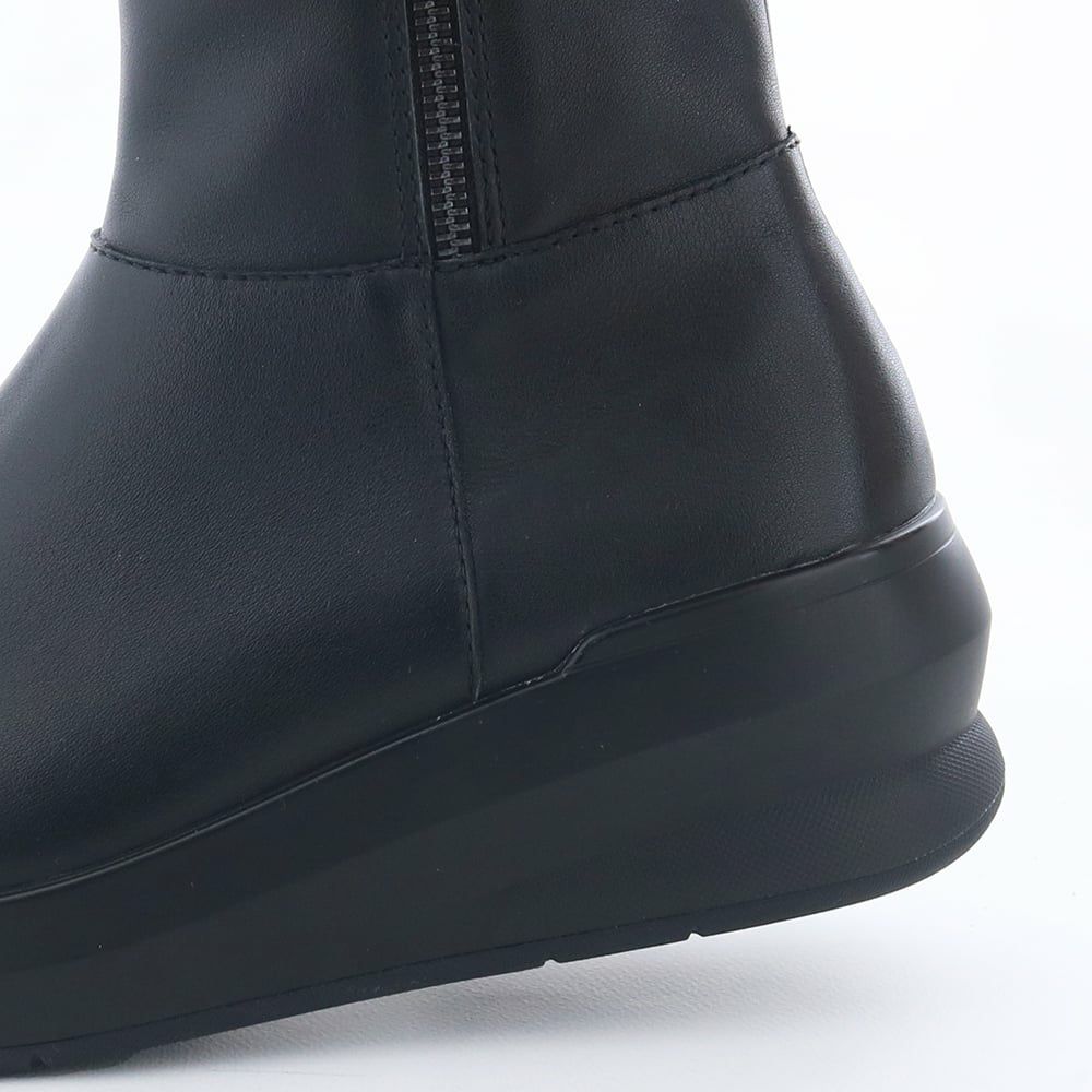 ヒールの高さ：約6.0cm