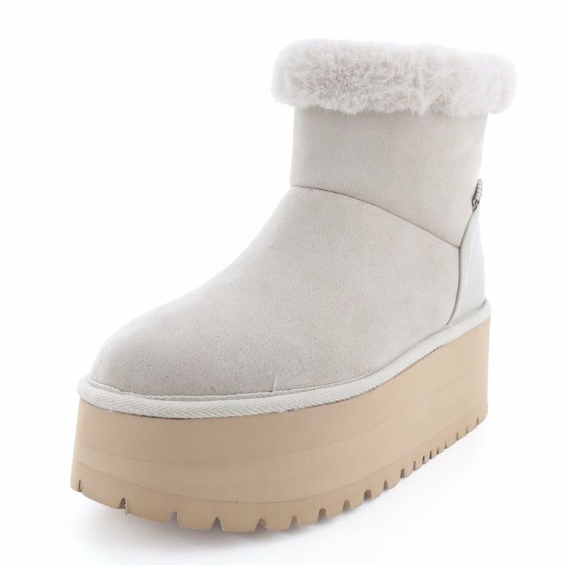 ライトベージュ