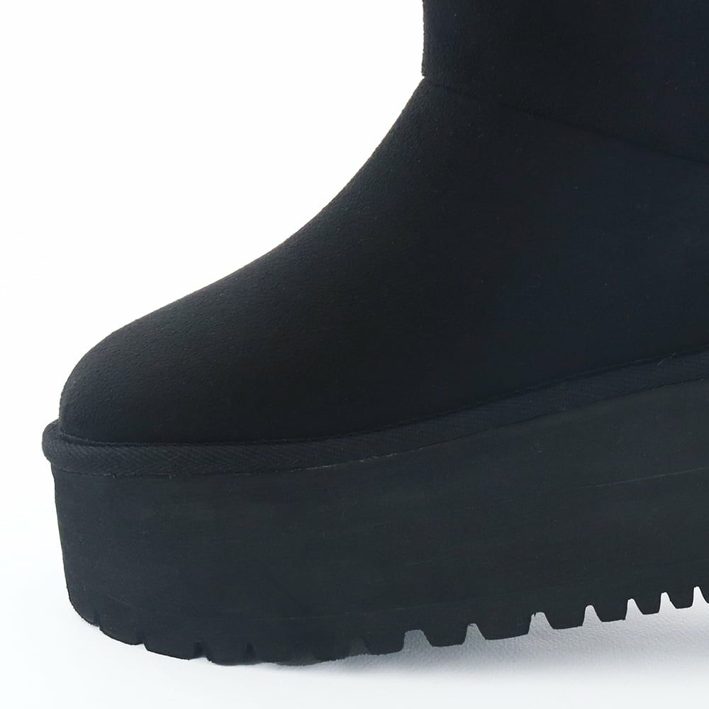 前底の厚さ：約5.0cm