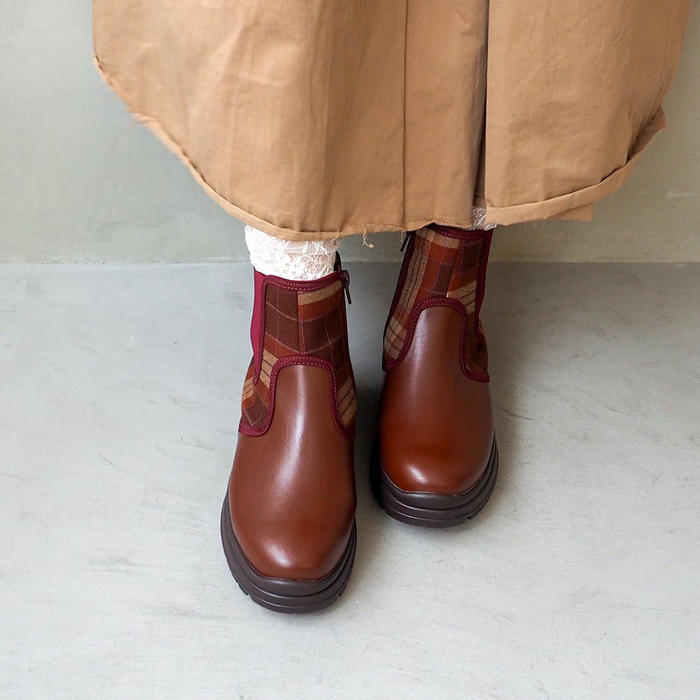 レッドブラウンコンビ