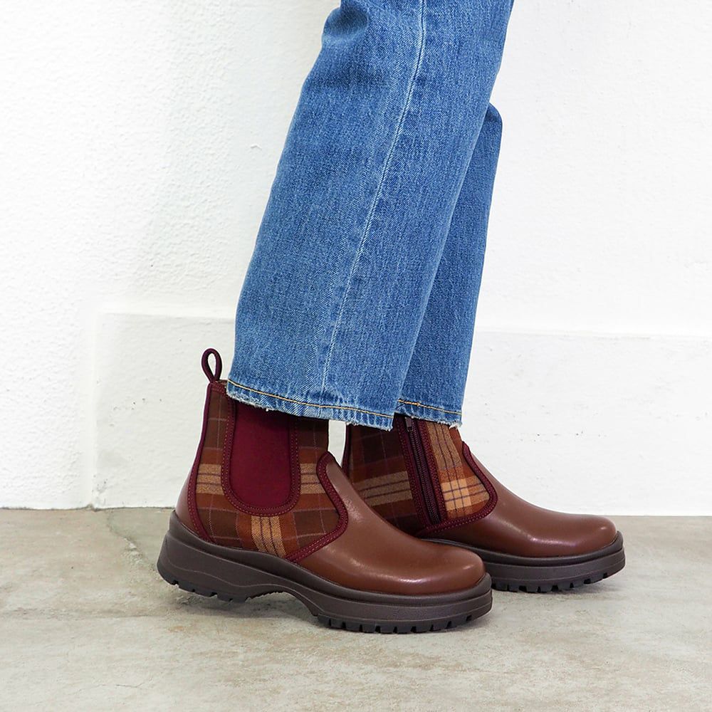 レッドブラウンコンビ