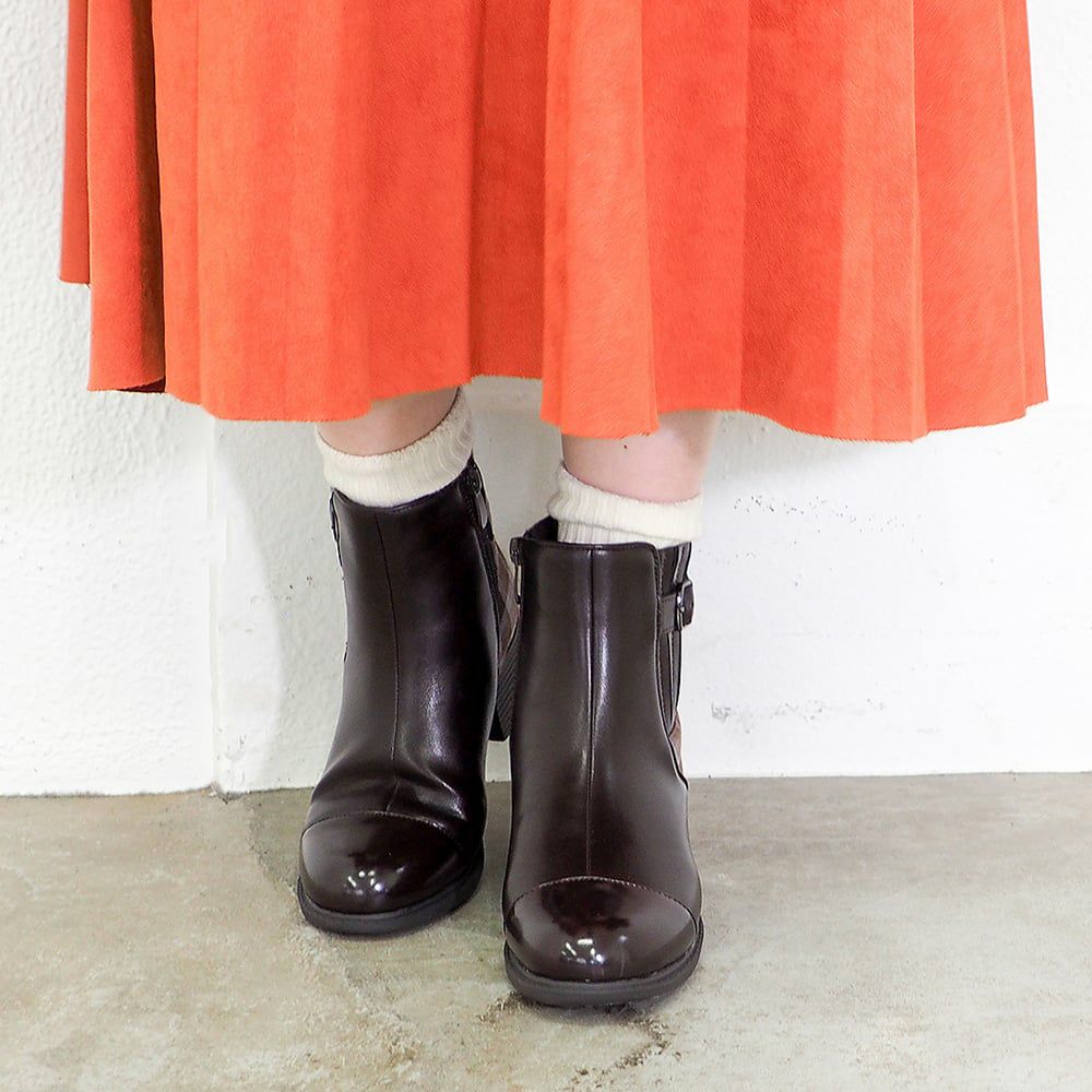 ダークブラウンコンビ