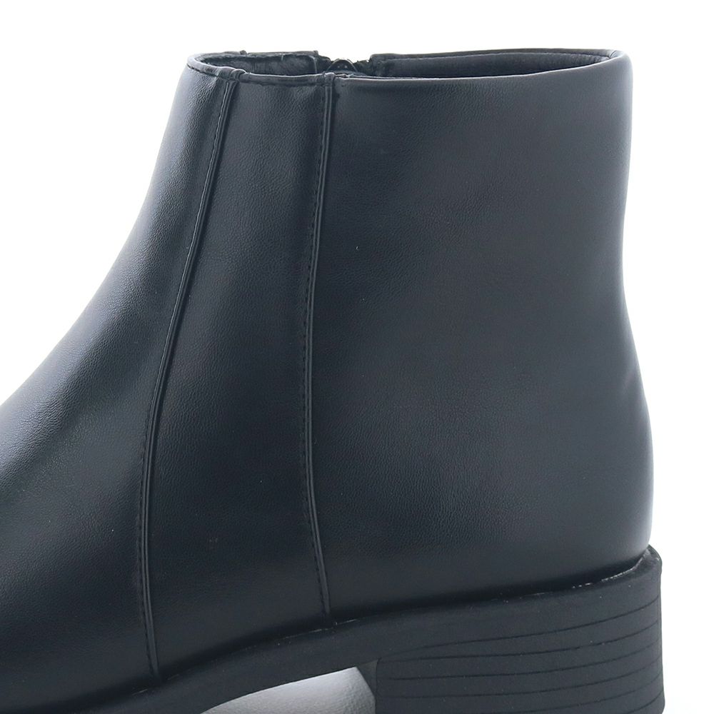 ブラック（単一素材で一番シンプルなデザイン）