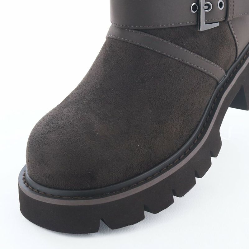 ぽっこりおでこトゥ。立体的なフォルムで指先も締め付けません