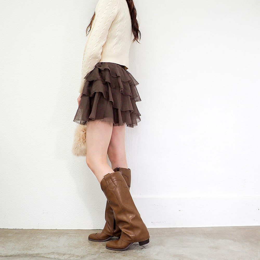 ライトブラウン