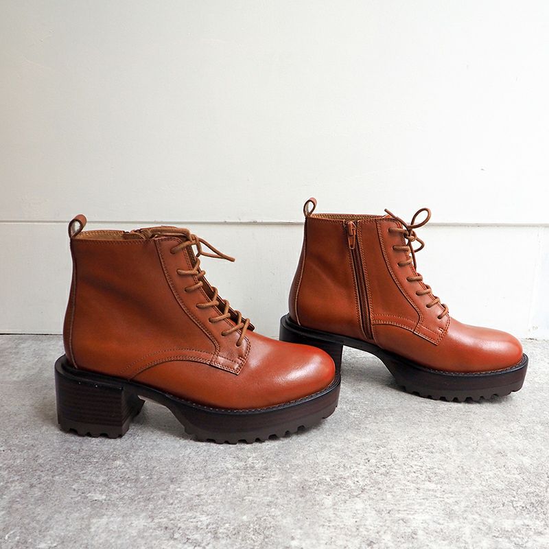 マロンブラウン