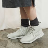 防滑｜ムートンスニーカー（オフホワイト）