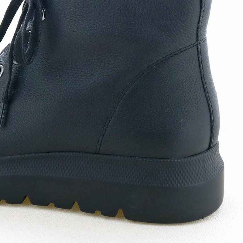 さりげなく盛れるほんのり厚底ソール