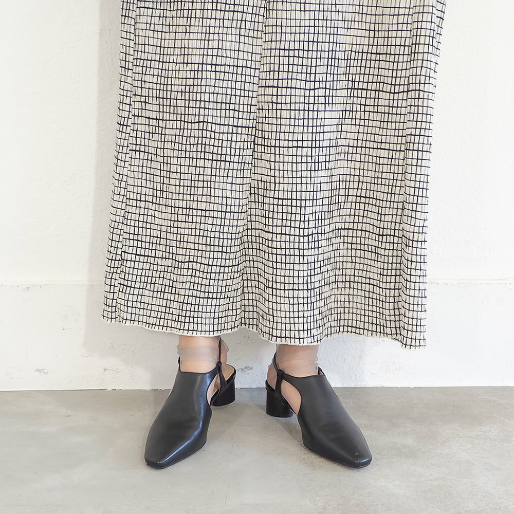 バックスリングパンプス（CA_1320713） | あしながおじさん / cavacava